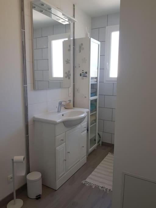 Maison Pour 4 A 8 Personnes A 15 Min De Holiday home Nanteuil-les-Meaux